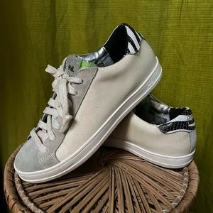 P449 John Sneaker